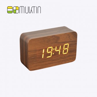 Mini electronic wooden alarm clock MT1158 brown wood white display